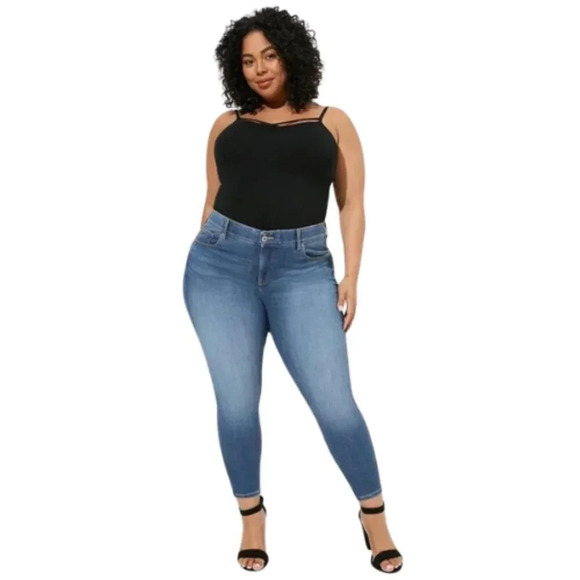 torrid Denim - Torrid Womens 26R Bombshell Skinny Premium Stretch High-Rise Jean